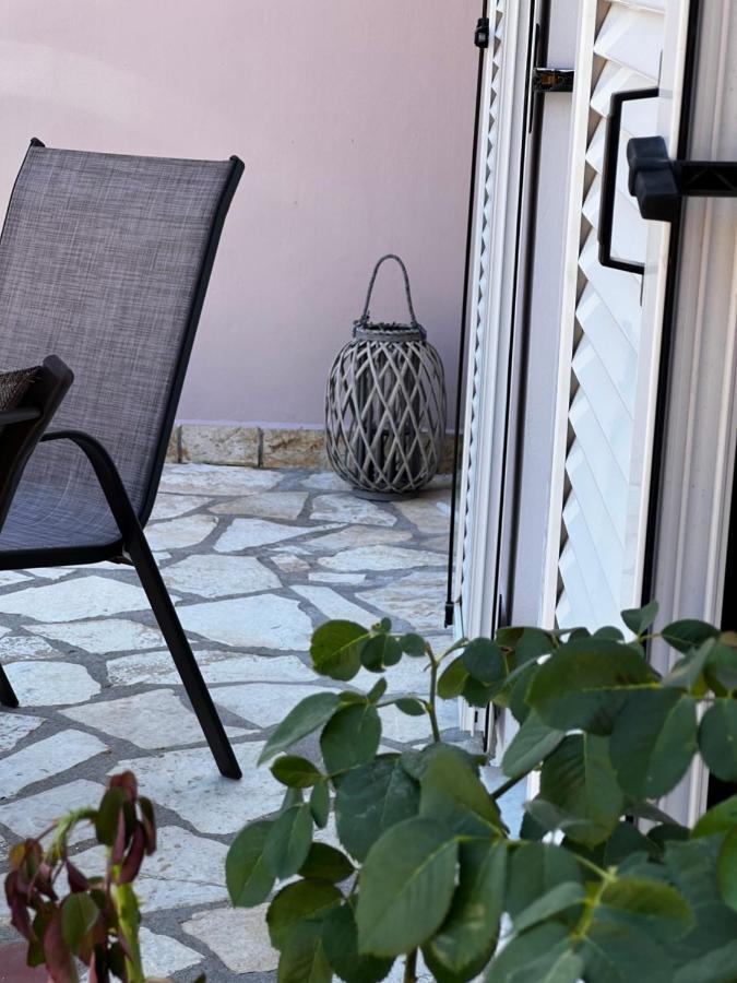 Aggelikis Studio Daire Zóla Dış mekan fotoğraf